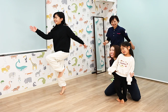 専門スタッフとご家族で協力し、楽しくお口を健康に導きます